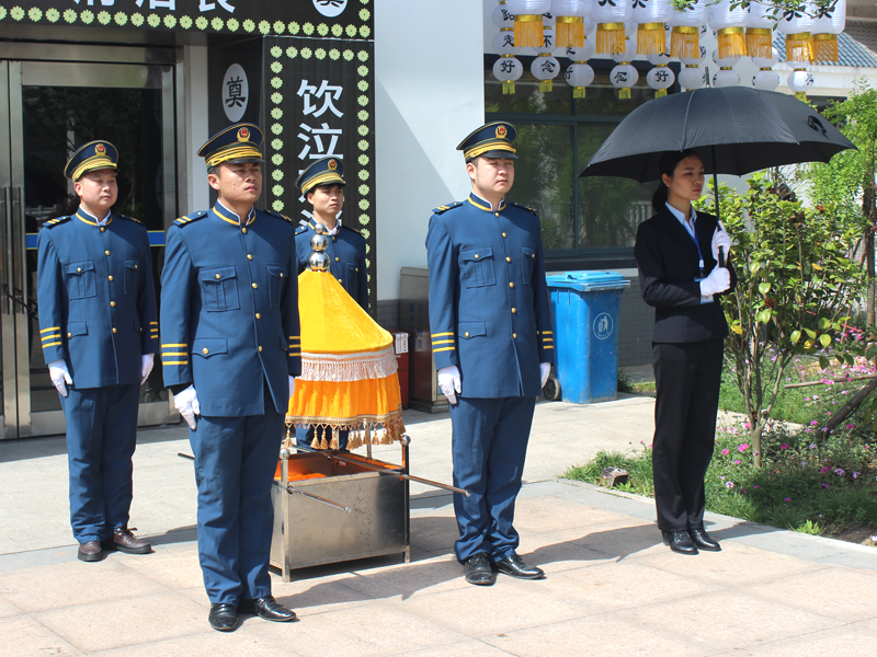 长沙福寿一生殡仪服务中心有限公司,长沙遗体收敛,长沙丧葬用品,遗体运送,殡仪服务,白事一条龙 长沙福寿一生殡仪服务中心有限公司,长沙遗体收敛,长沙丧葬用品,遗体运送,殡仪服务,白事一条龙
